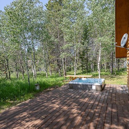 Remington Reload By Kabino Hot Tub Firepit Roku Big Yard Driveway Grill Wifi Trails Island Park Eksteriør bilde