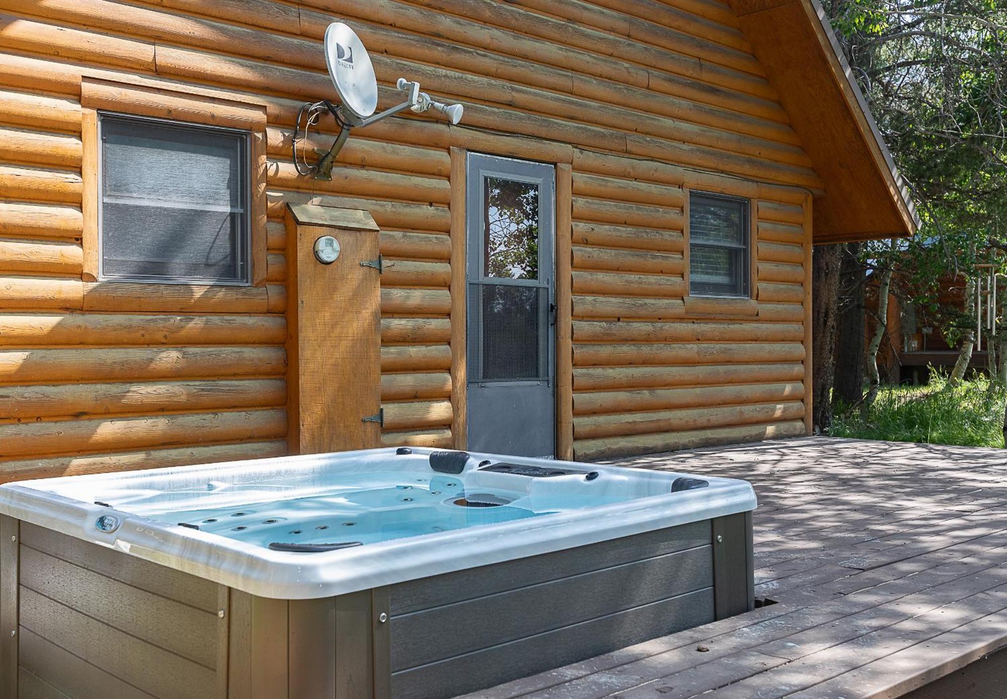 Remington Reload By Kabino Hot Tub Firepit Roku Big Yard Driveway Grill Wifi Trails Island Park Eksteriør bilde
