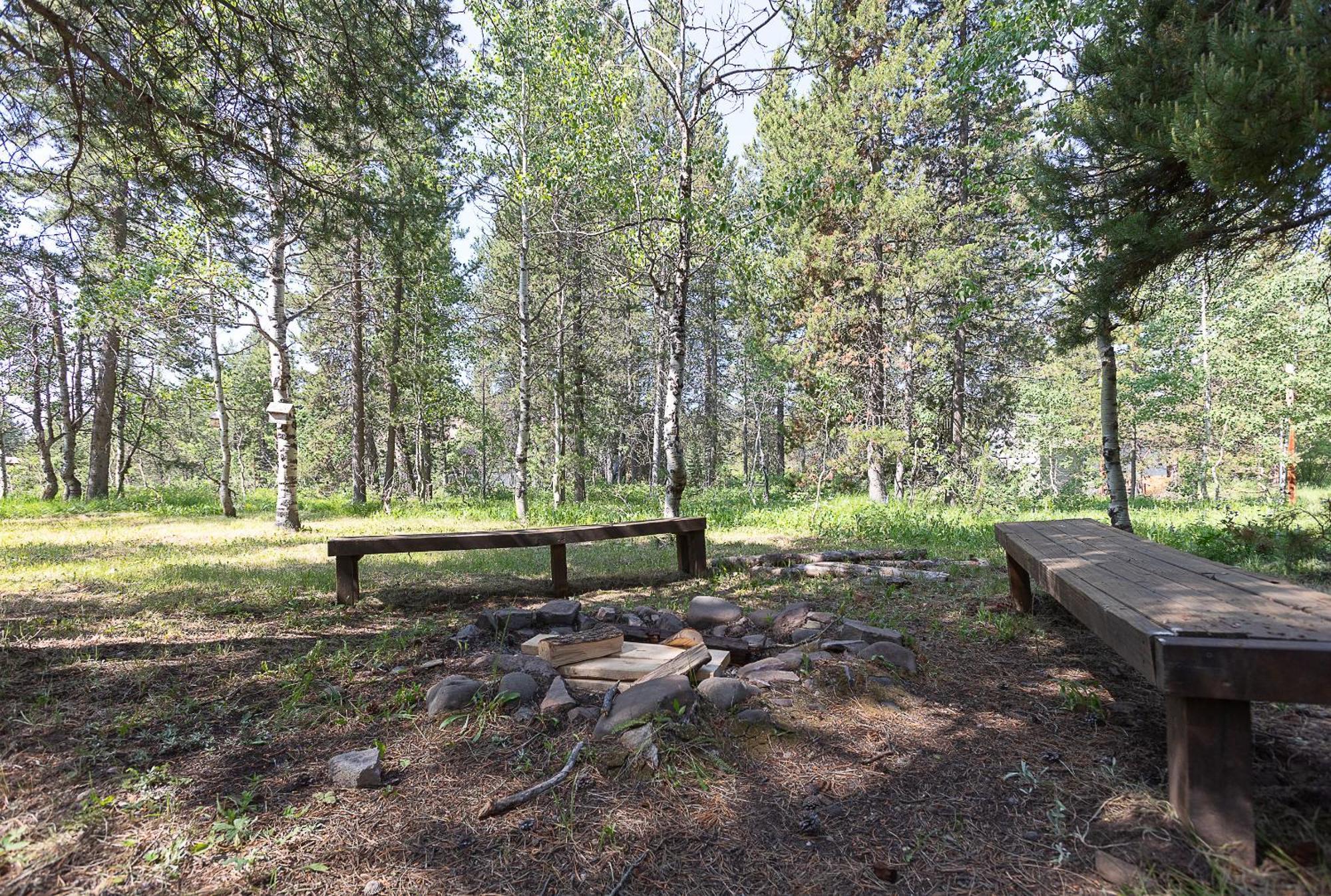 Remington Reload By Kabino Hot Tub Firepit Roku Big Yard Driveway Grill Wifi Trails Island Park Eksteriør bilde